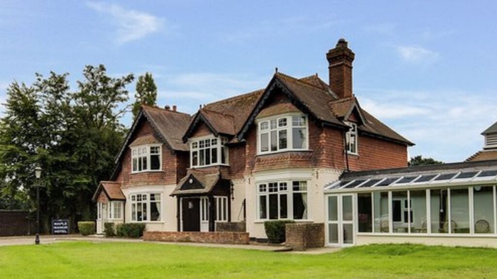 The Maple Manor Hotel, Crawley, West Sussex, RH11