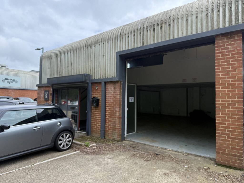 Unit 9, Sheddingdean Business Centre, Marchants Way, Burgess Hill, RH15 8QY